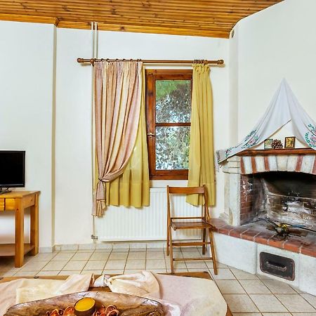Xenios Loutra Village Karnagio Exteriér fotografie