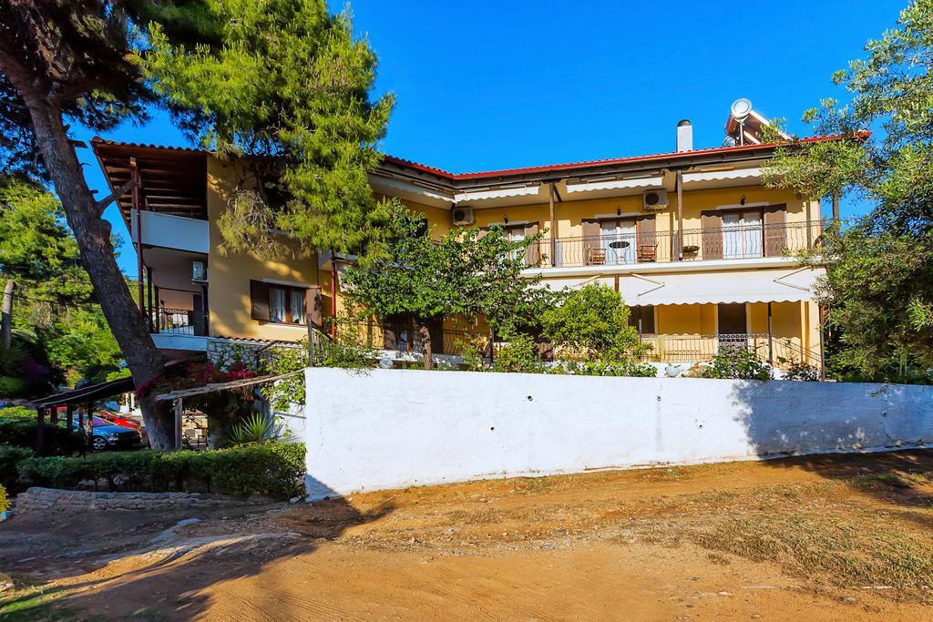 Xenios Loutra Village Karnagio Exteriér fotografie