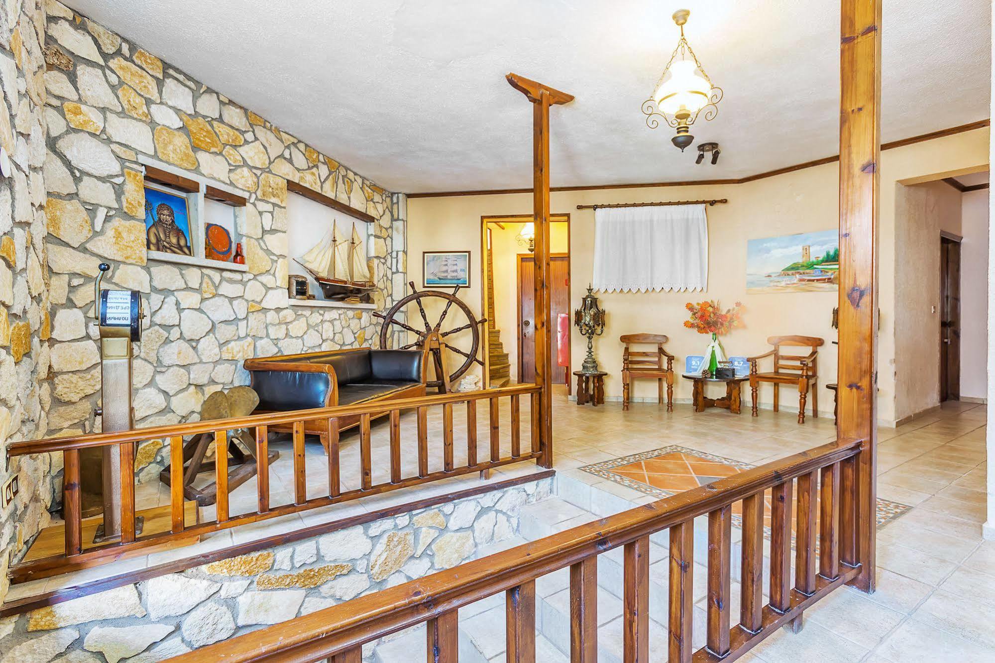 Xenios Loutra Village Karnagio Exteriér fotografie